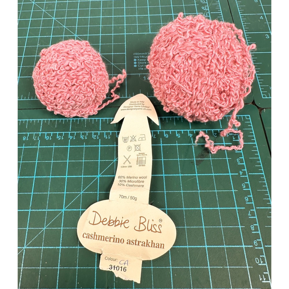 Debbie Bliss Cashmerino Astrakhan Yarn Pink Merino Wool Cashmere Blend Lot 50g